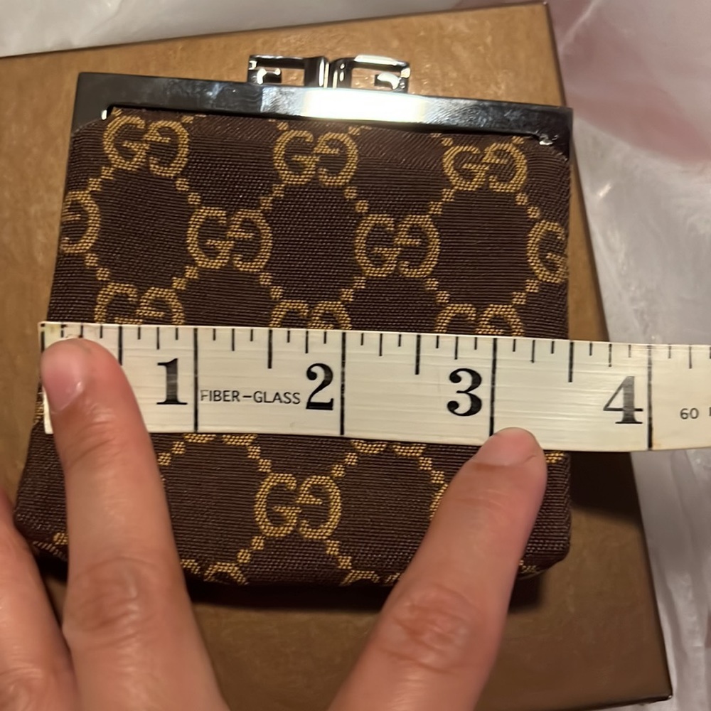 🔥SALE🔥 Authentic Vintage Gucci kiss lock coin purse - Picture 4 of 4